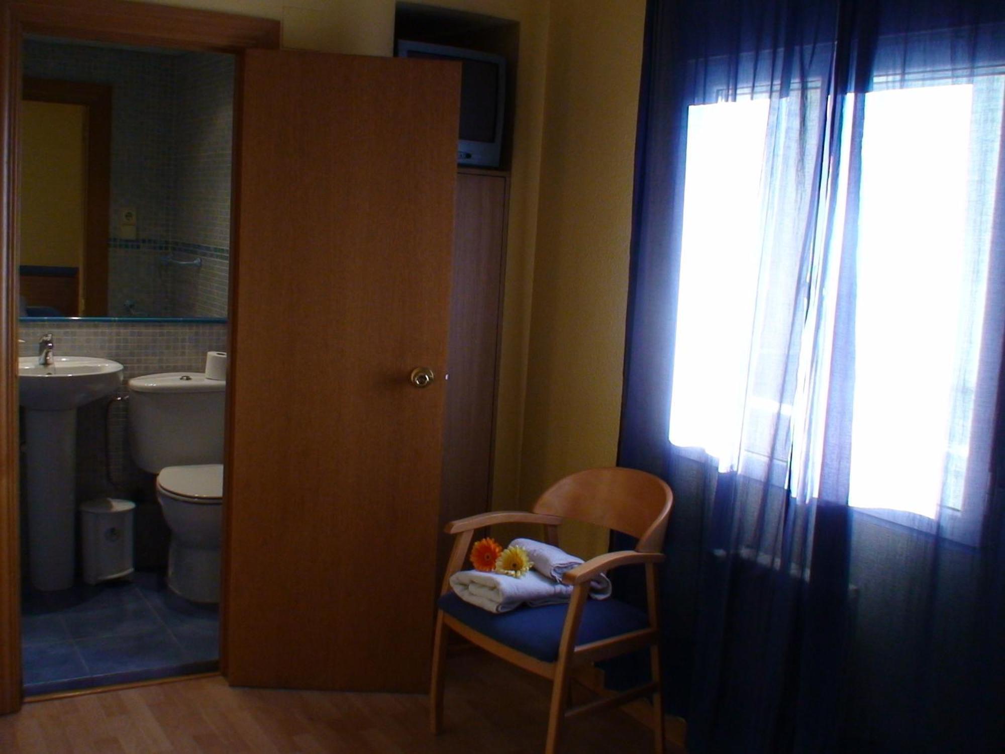 Hostal El Carmen Zaragoza Eksteriør bilde